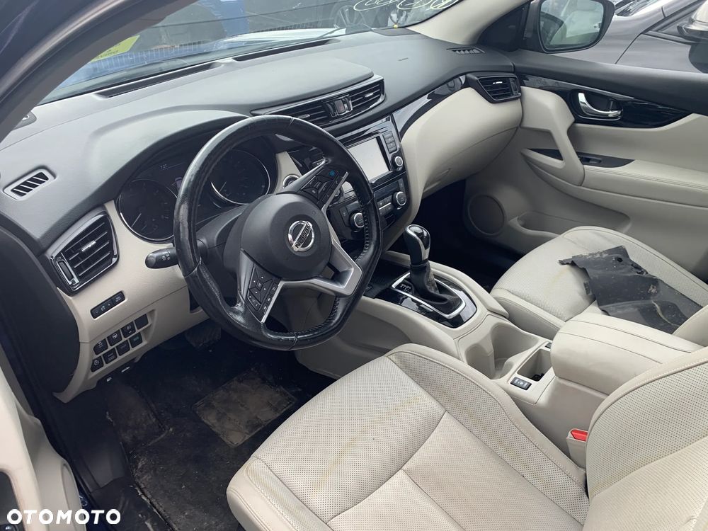 Nissan Qashqai - 17
