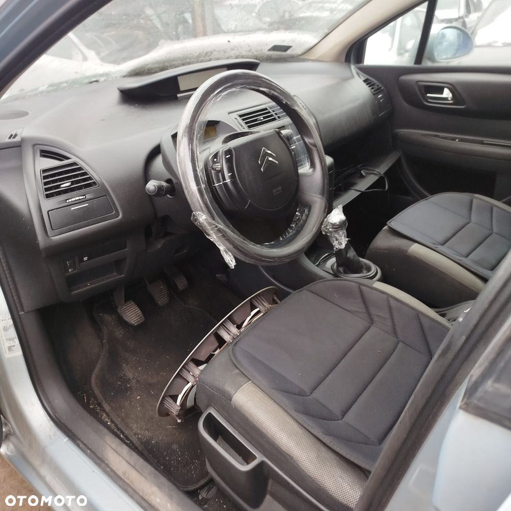 Citroen C4 na części . - 6