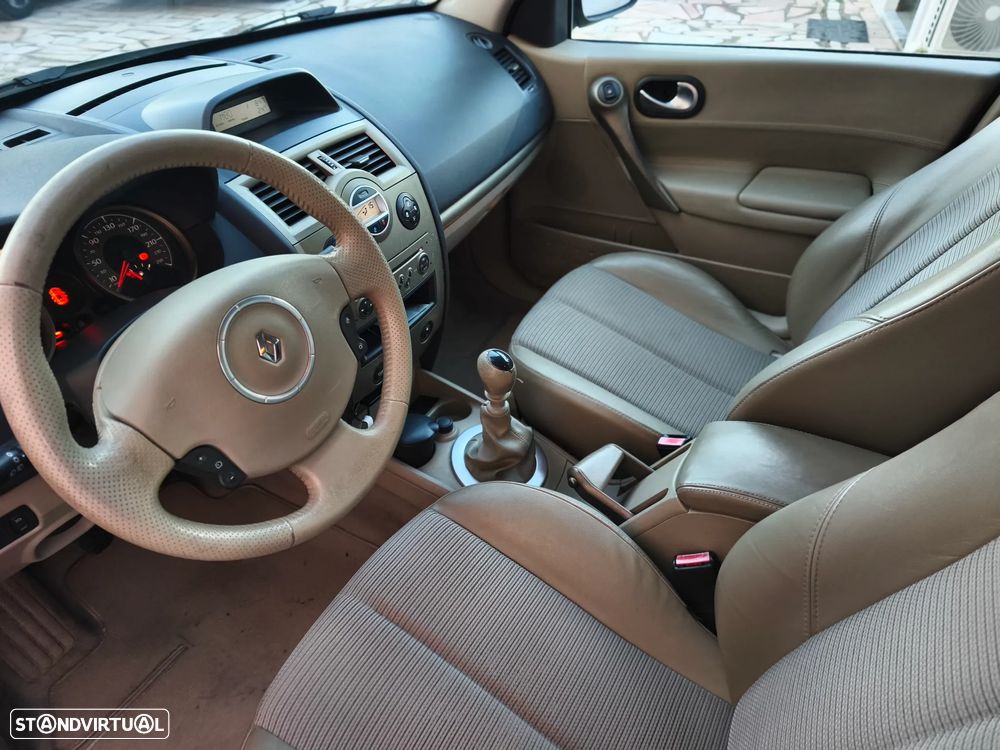 Renault Mégane Break 1.5 dCi Privilège Luxe - 18