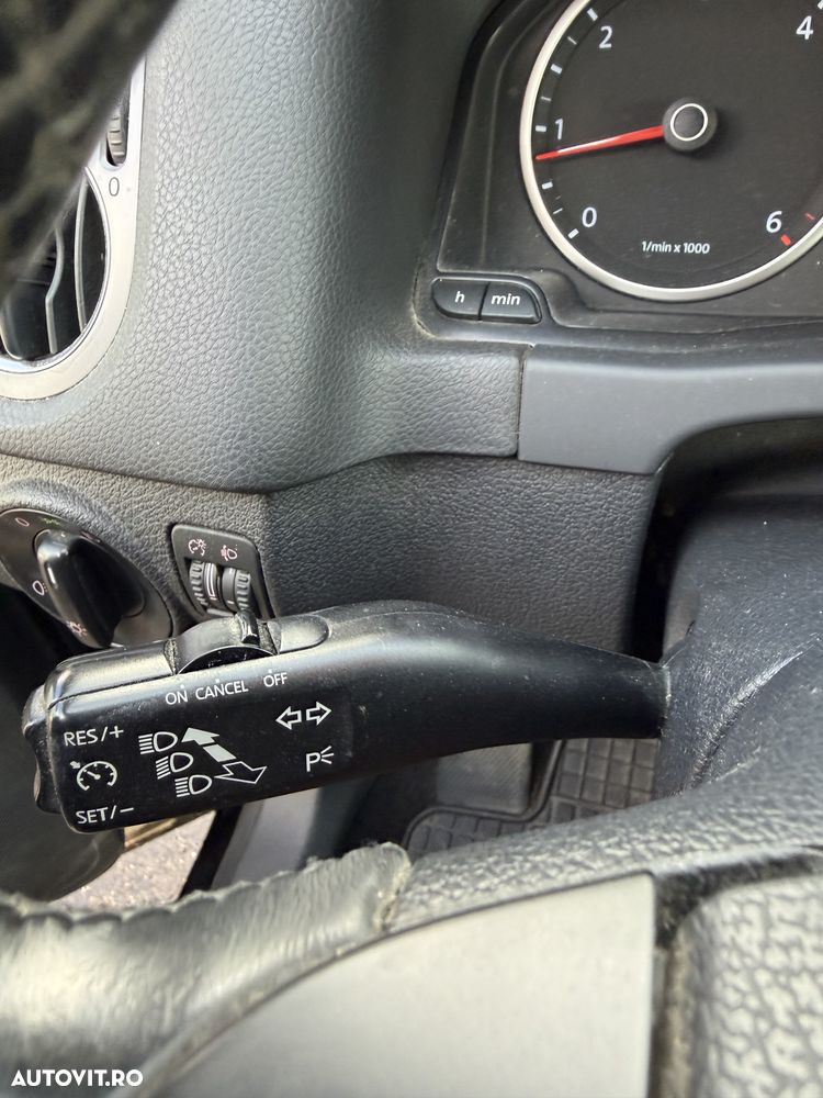Volkswagen Tiguan 2.0 TDI DPF 4Motion Track&Field - 10
