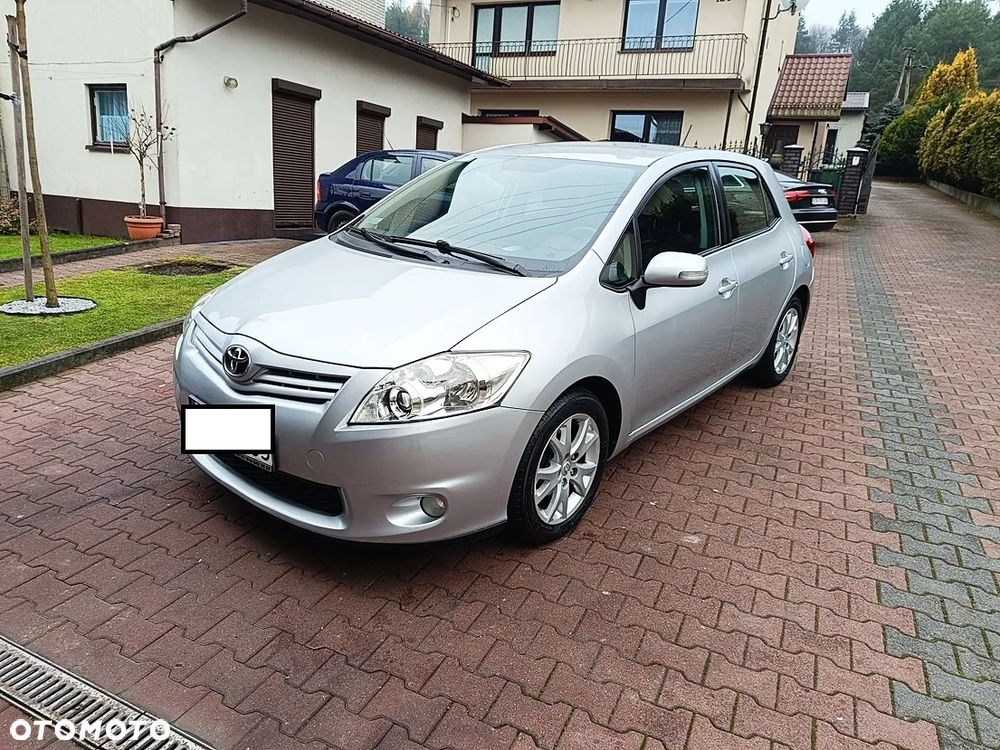 Toyota Auris 1.33 VVT-i Premium - 11