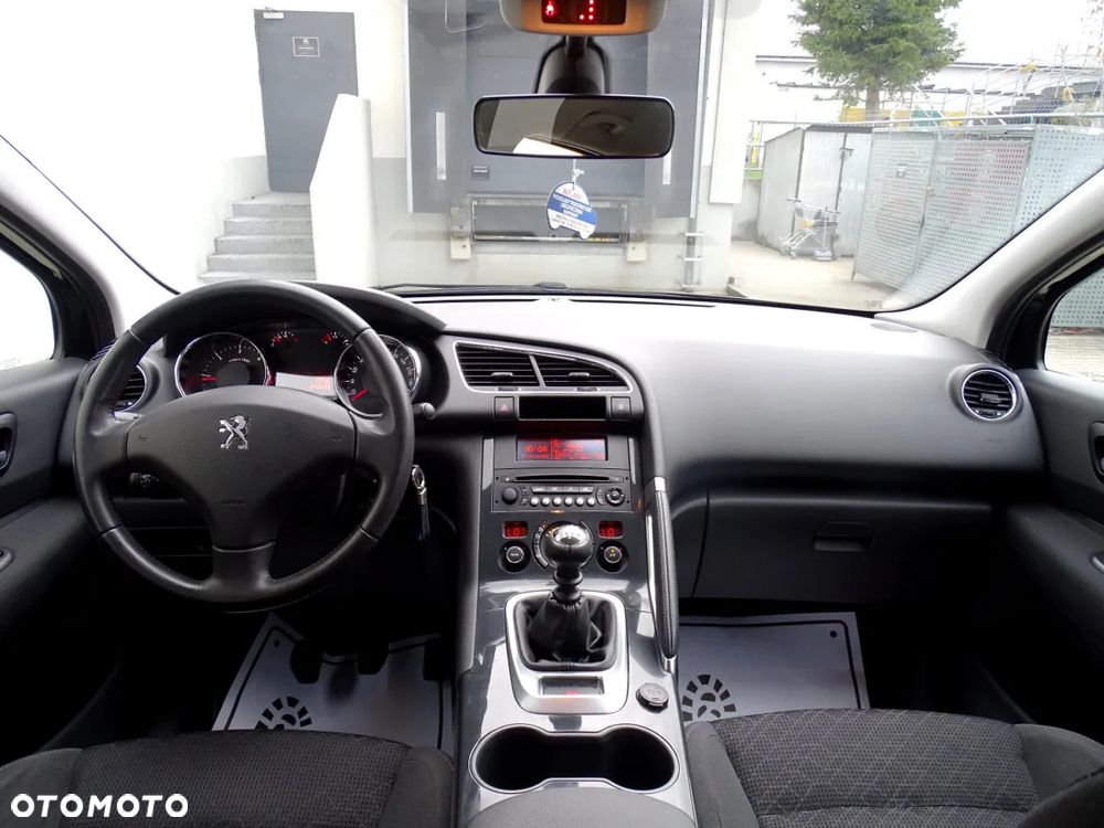 Peugeot 3008 1.6 HDi Access - 17