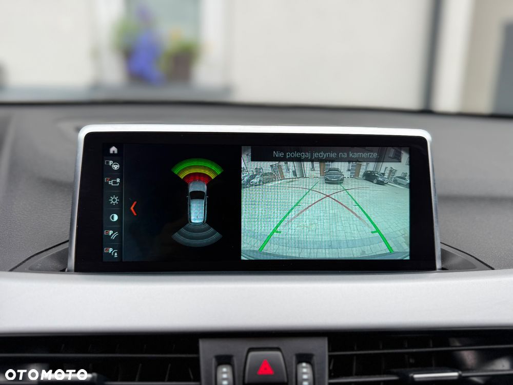BMW X1 sDrive18d - 8