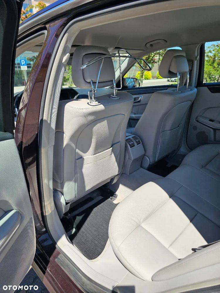 Mercedes-Benz Klasa E 220 CDI BlueEff Elegance - 15