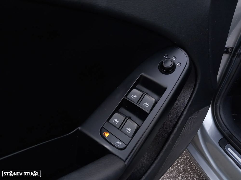 Audi A4 Avant 2.0 TDI Sport - 23