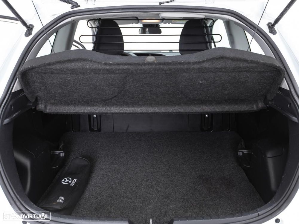 Toyota Yaris bizz 1.4 D-4D AC C/IVA - 10