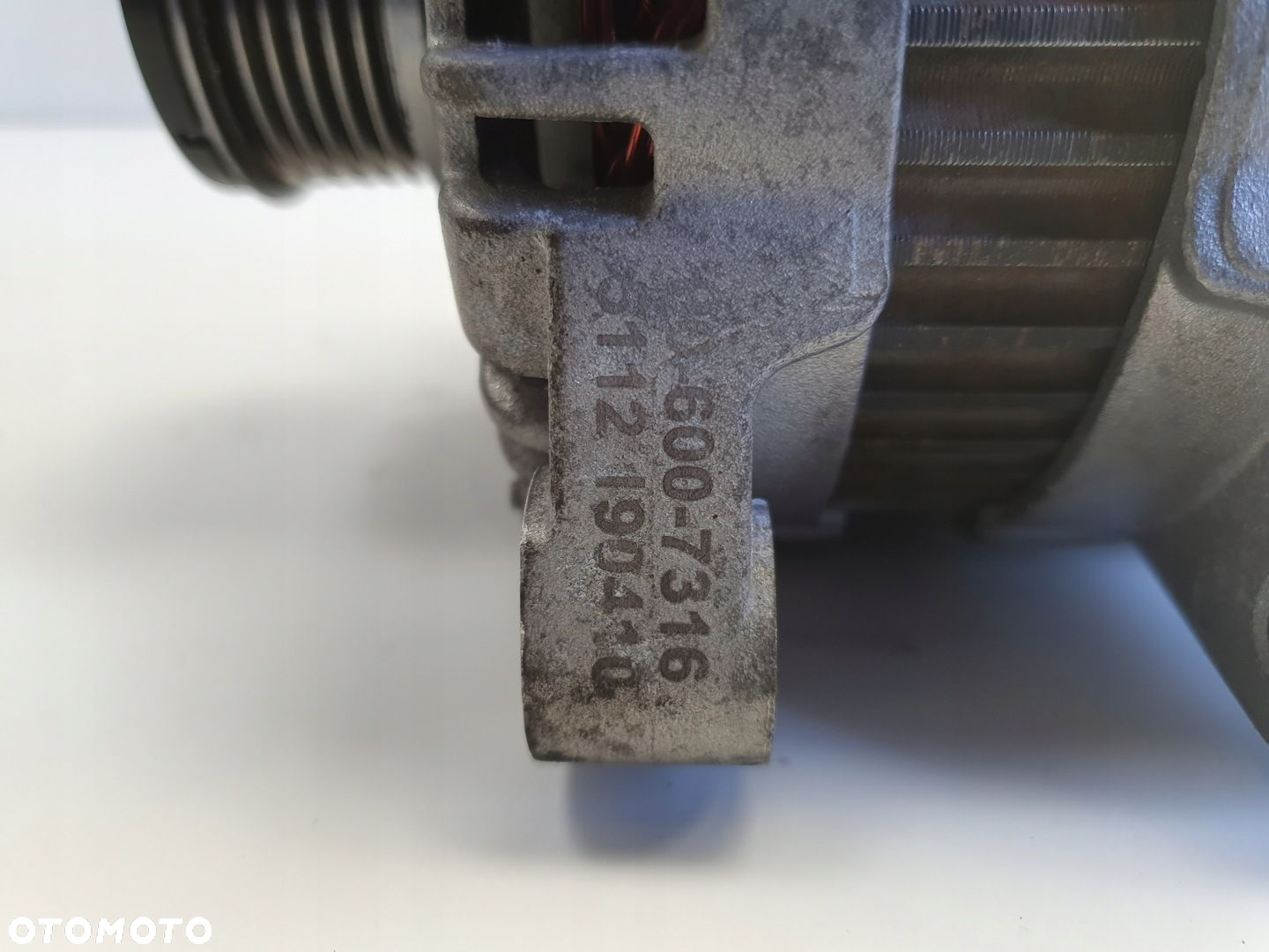 Volvo S60 II V60 2.0 D4 ALTERNATOR - 9