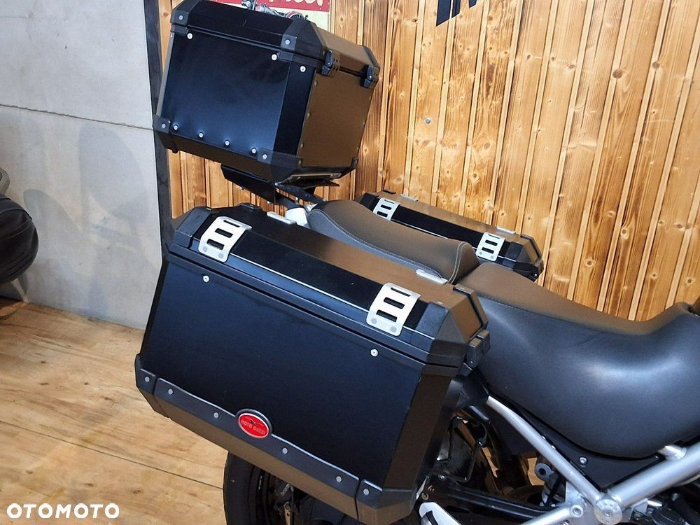 Moto Guzzi Stelvio - 6
