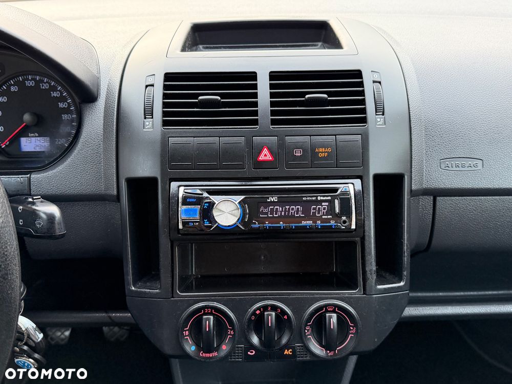 Volkswagen Polo 1.2 Comfortline - 17