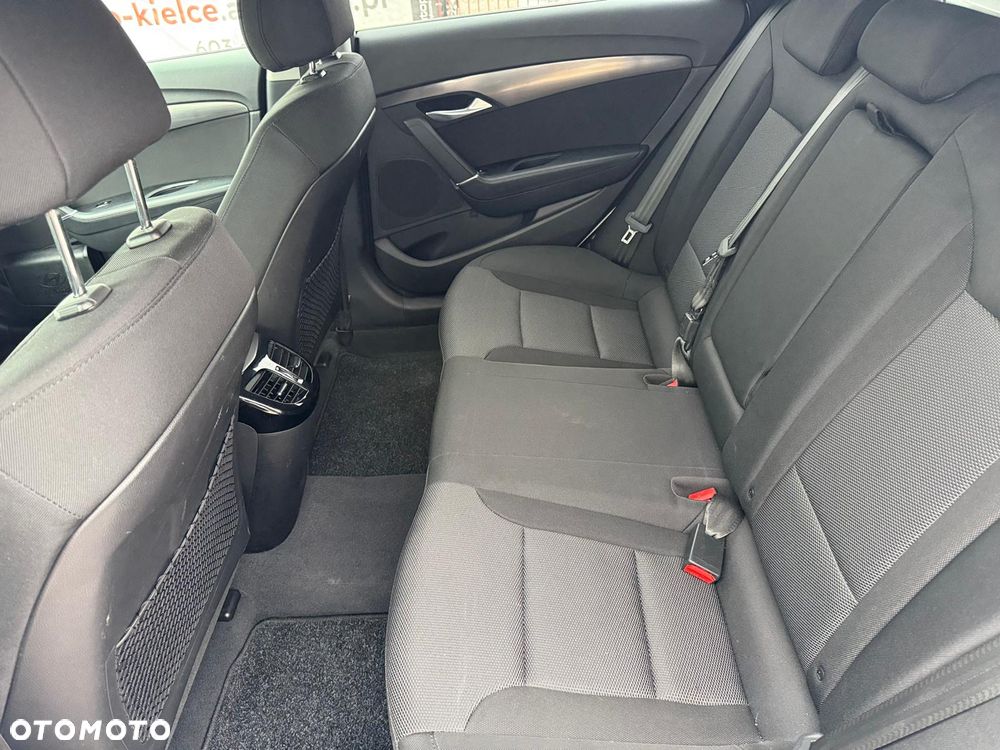 Hyundai i40 Kombi 1.7 CRDi Premium - 15