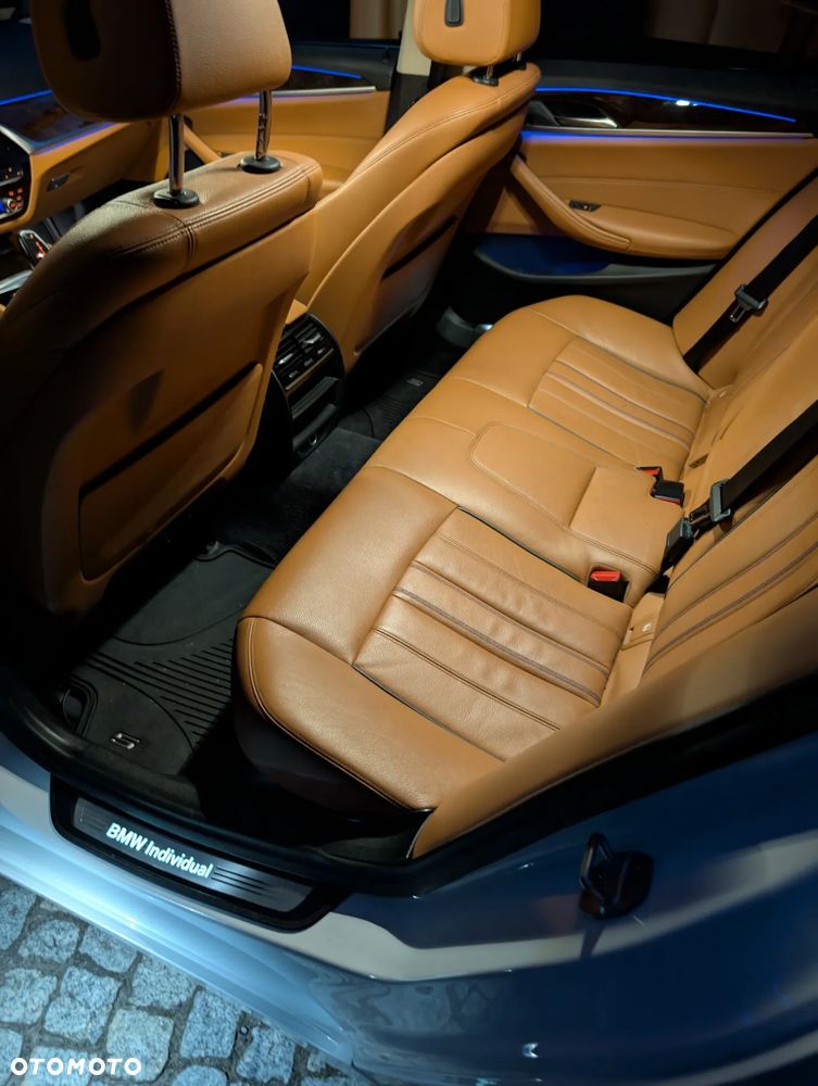 BMW Seria 5 520d Luxury Line - 16