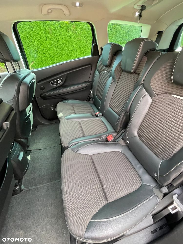 Renault Scenic 1.6 dCi Bose EDC - 11