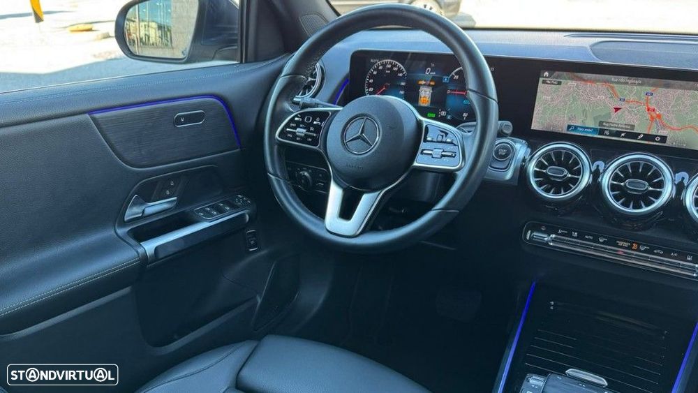 Mercedes-Benz EQB 300 4Matic Progressive - 14
