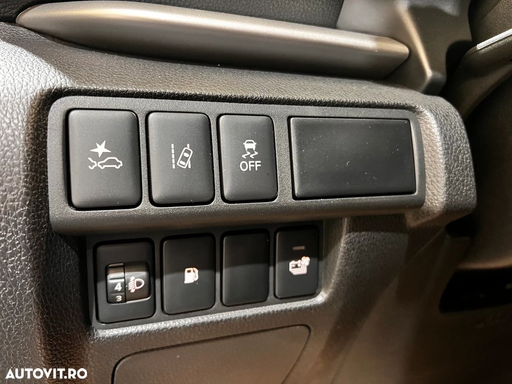 Mitsubishi Eclipse-Cross - 10