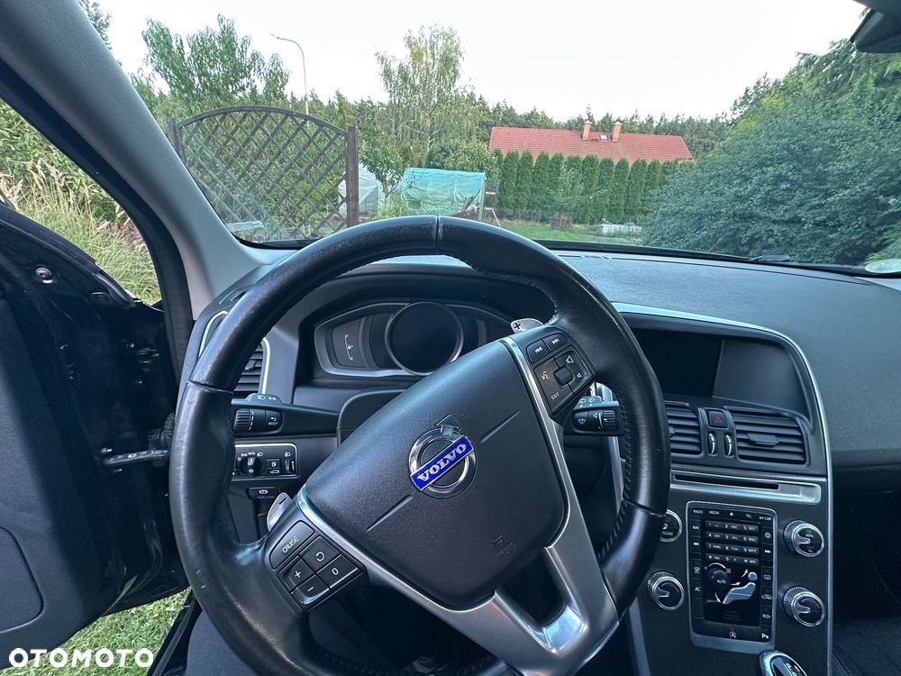 Volvo XC 60 D4 Drive-E Momentum - 19
