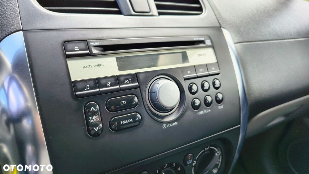 Suzuki SX4 - 15