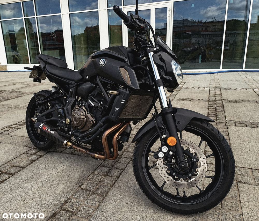 Yamaha MT - 2