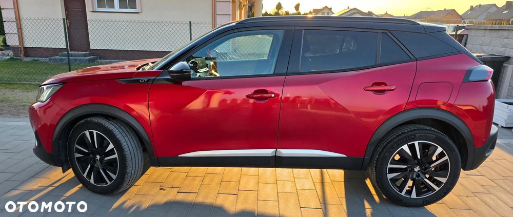 Peugeot 2008 BlueHDi 130 EAT8 GT - 8