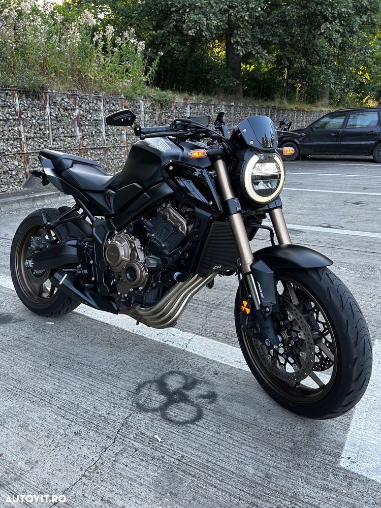 Honda CB 650R - 1