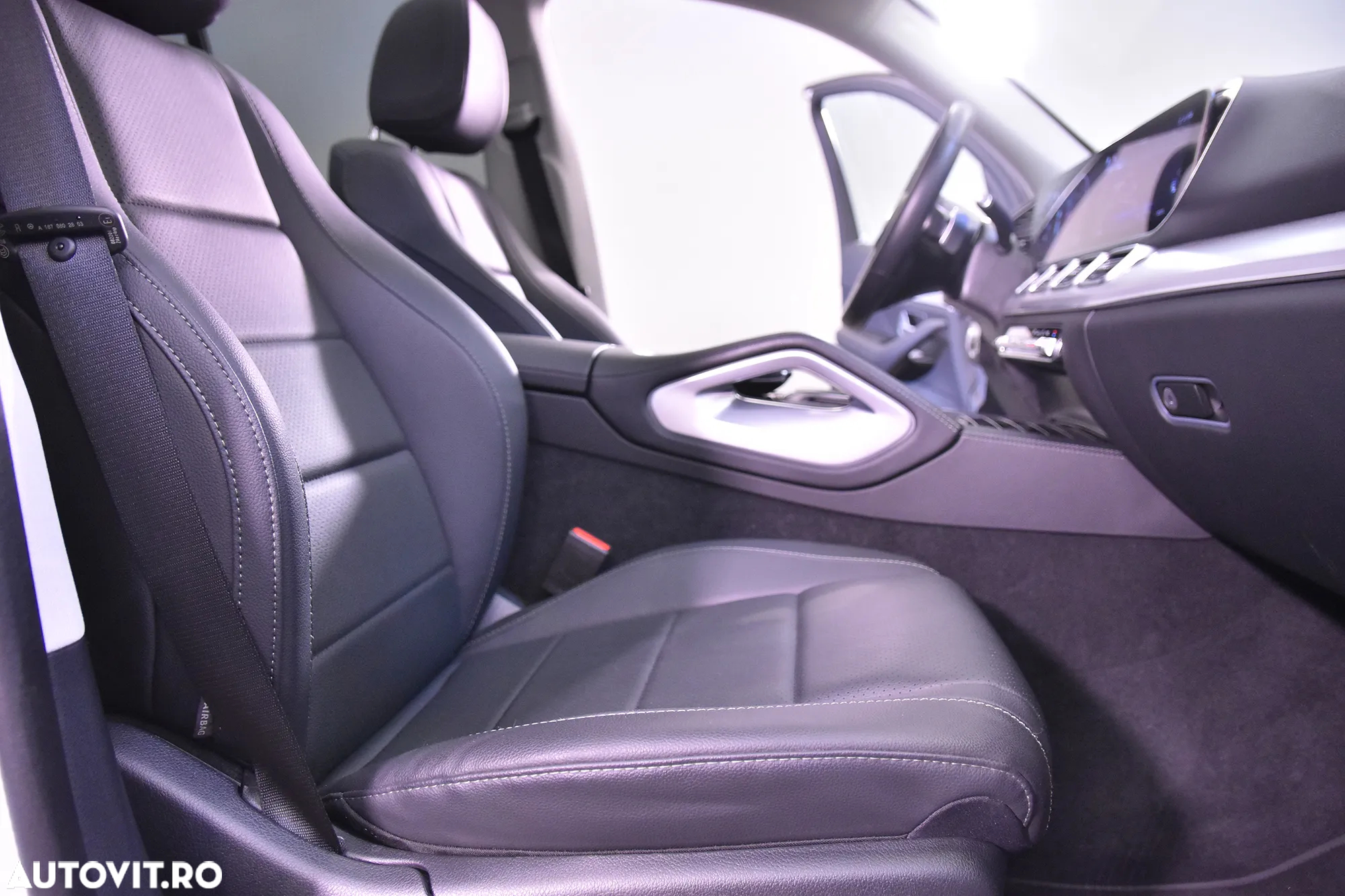 Mercedes-Benz GLE 300 d MHEV 4MATIC - 12