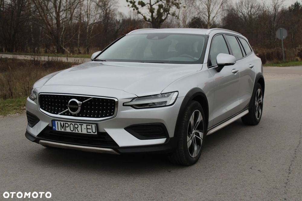 Volvo V60 Cross Country B4 D AWD Geartronic - 10