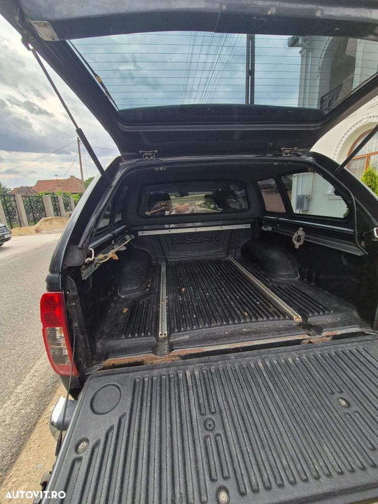 Nissan Navara 2.5 dCi DPF 4X4 Double Cab LE - 9
