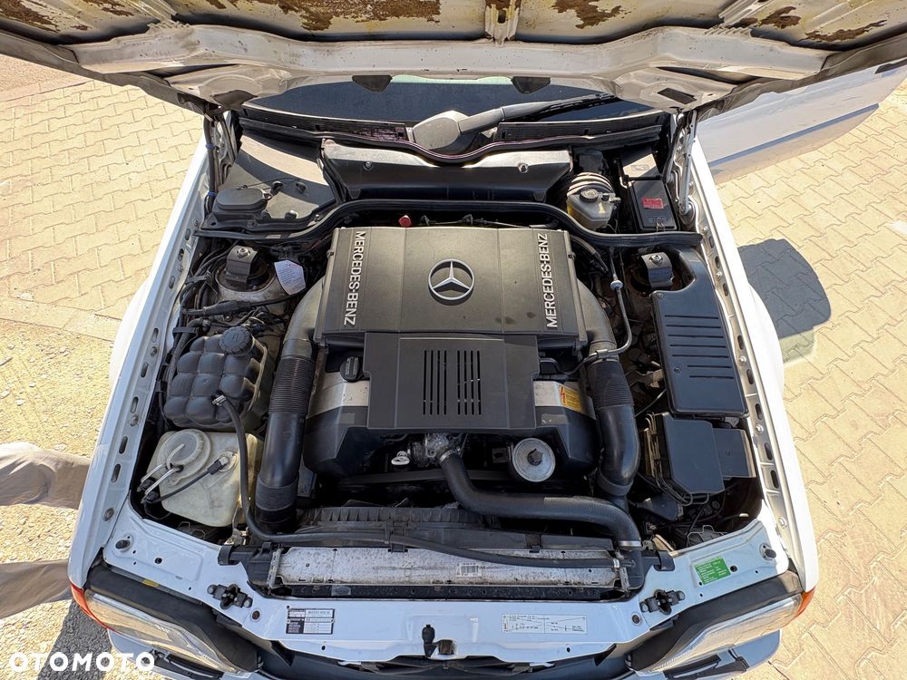 Mercedes-Benz SL - 14