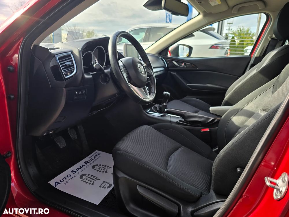 Mazda 3 G120 Revolution - 16