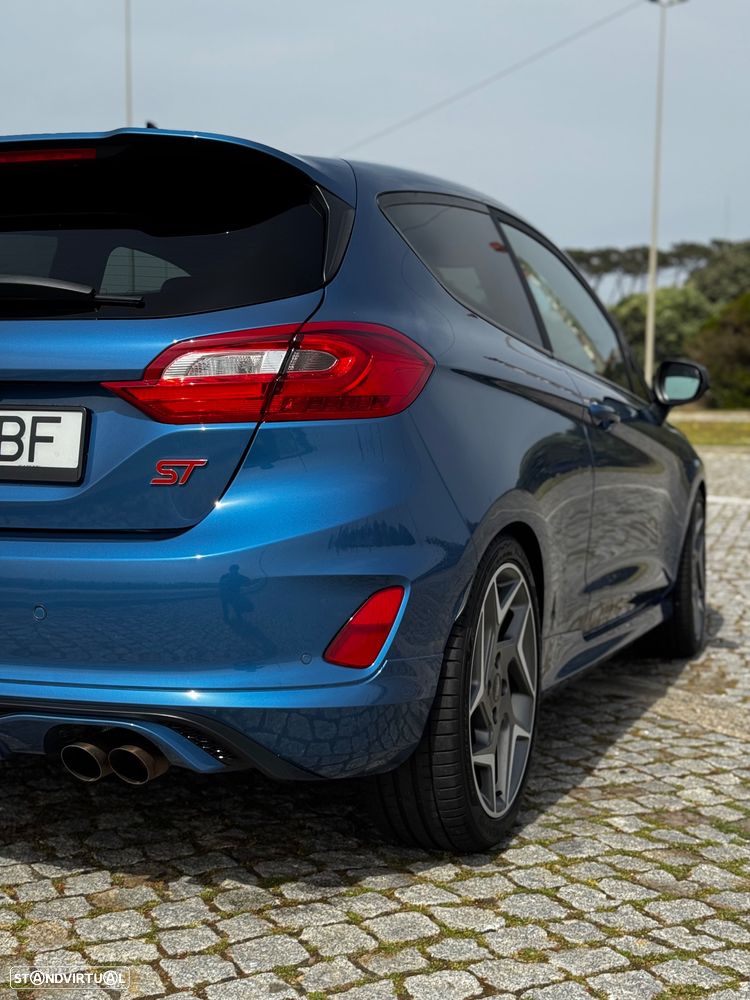 Ford Fiesta 1.5 EcoBoost ST - 6