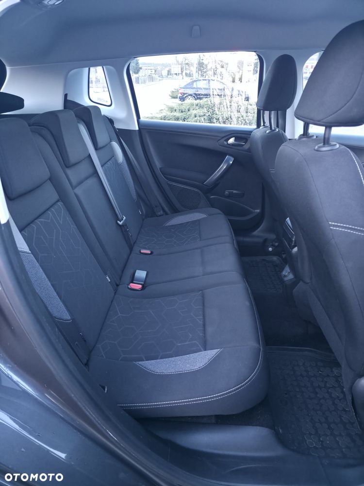 Peugeot 2008 1.6 BlueHDi Active - 8