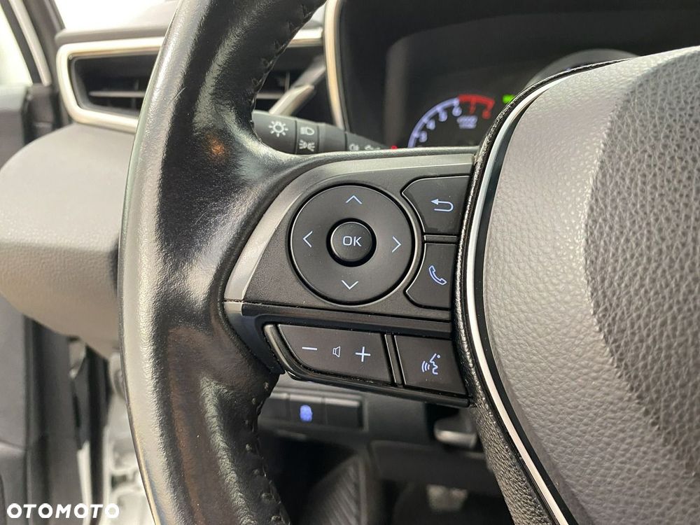 Toyota Corolla - 24