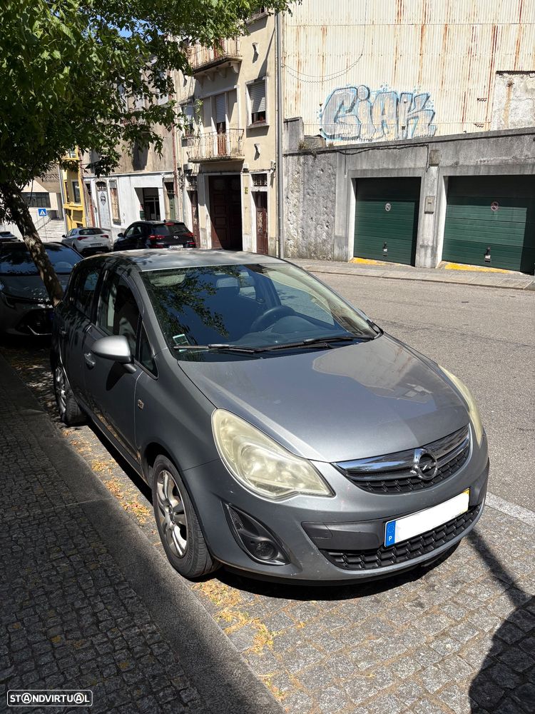Opel Corsa 1.2 Enjoy - 1
