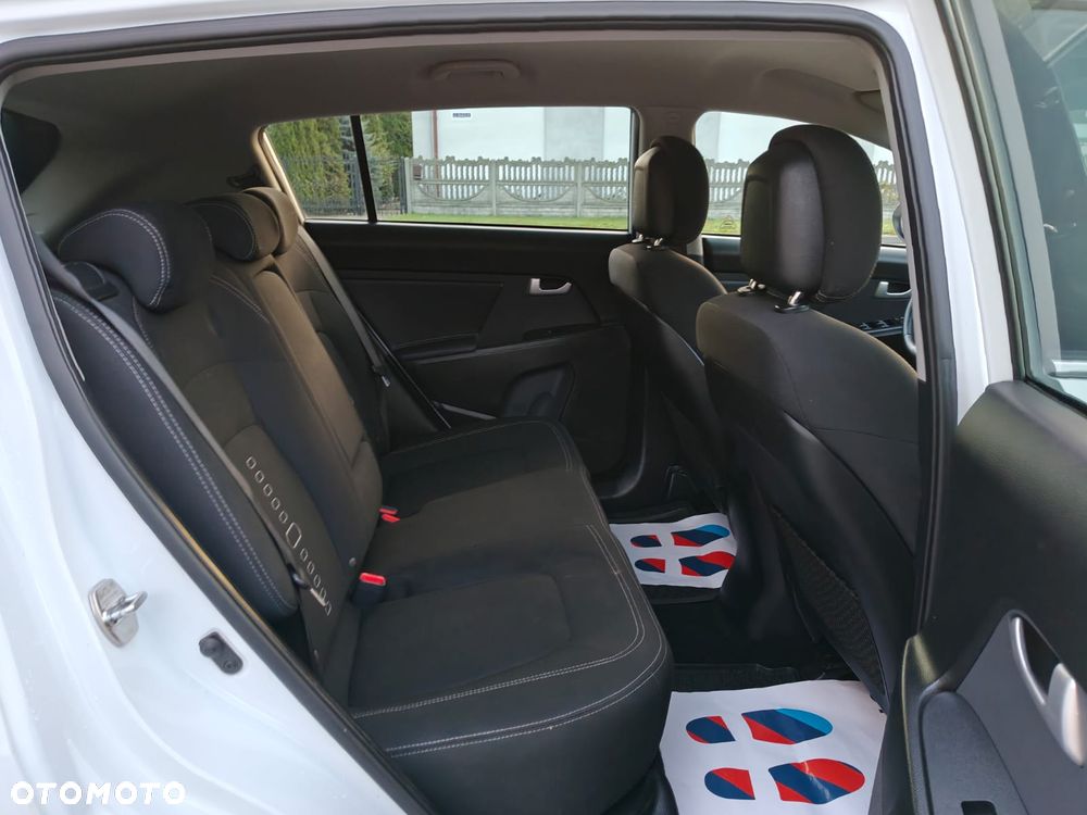 Kia Sportage 2.0 CRDI 4WD Automatik Dream-Team Edition - 26