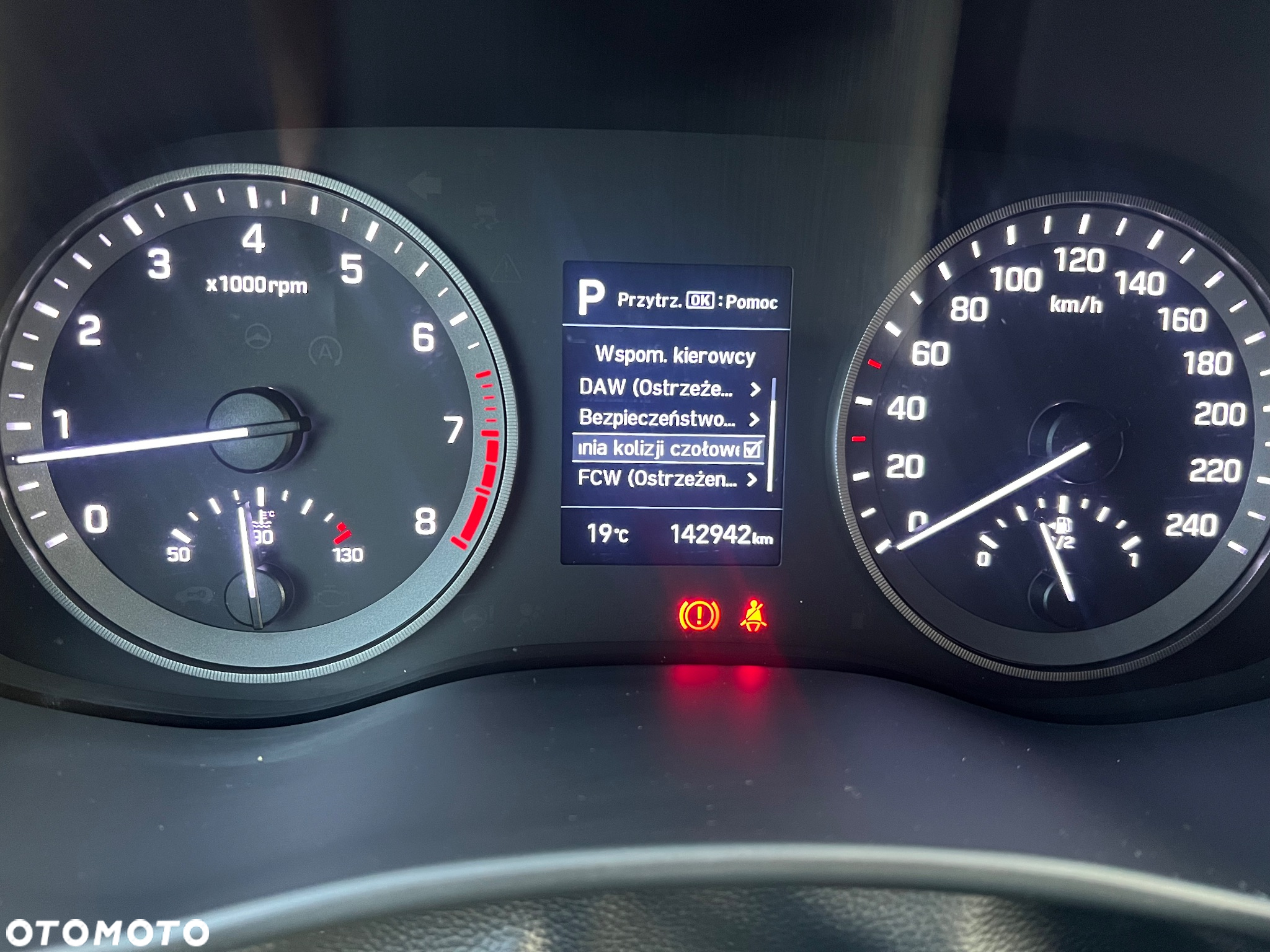 Hyundai Tucson 1.6 GDi 4WD DCT Trend - 13