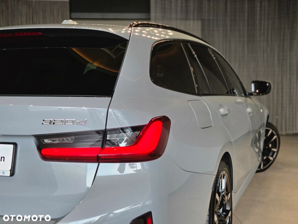 BMW Seria 3 320d M Sport sport - 30