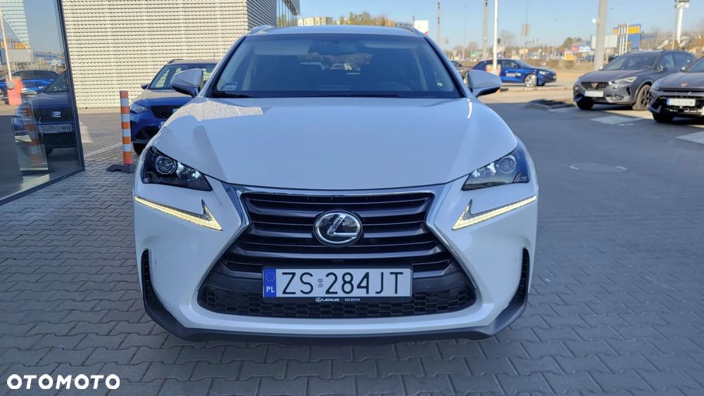 Lexus NX 200t Comfort AWD - 10