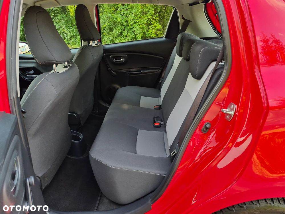 Toyota Yaris 1.5 Active - 12