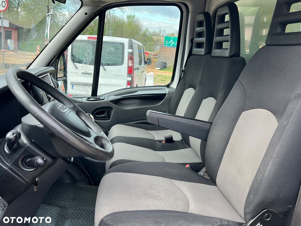 Iveco 35C13 - 10