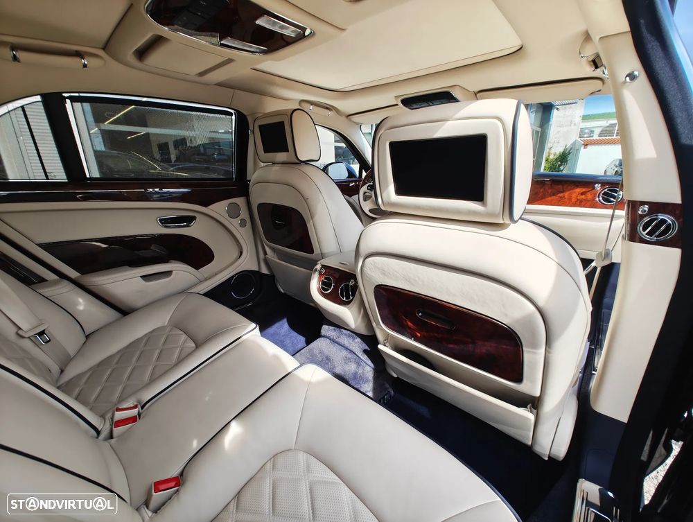 Bentley Mulsanne Standard - 2