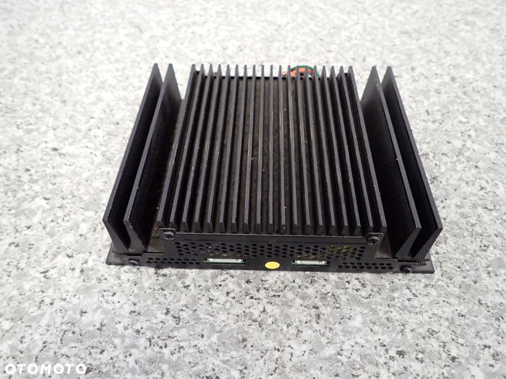 HYUNDAI i40 11-18 WZMACNIACZ RADIA - 1