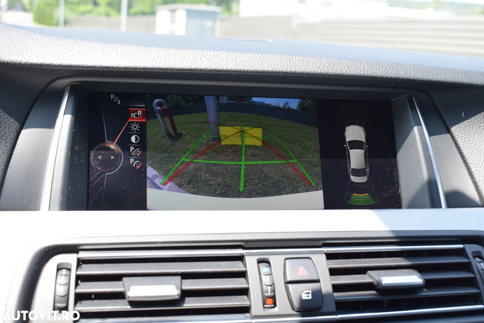 BMW Seria 5 525d Sport-Aut. - 17