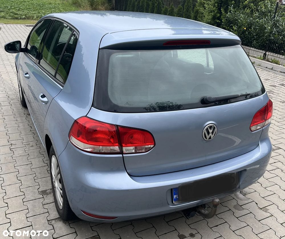 Volkswagen Golf - 8