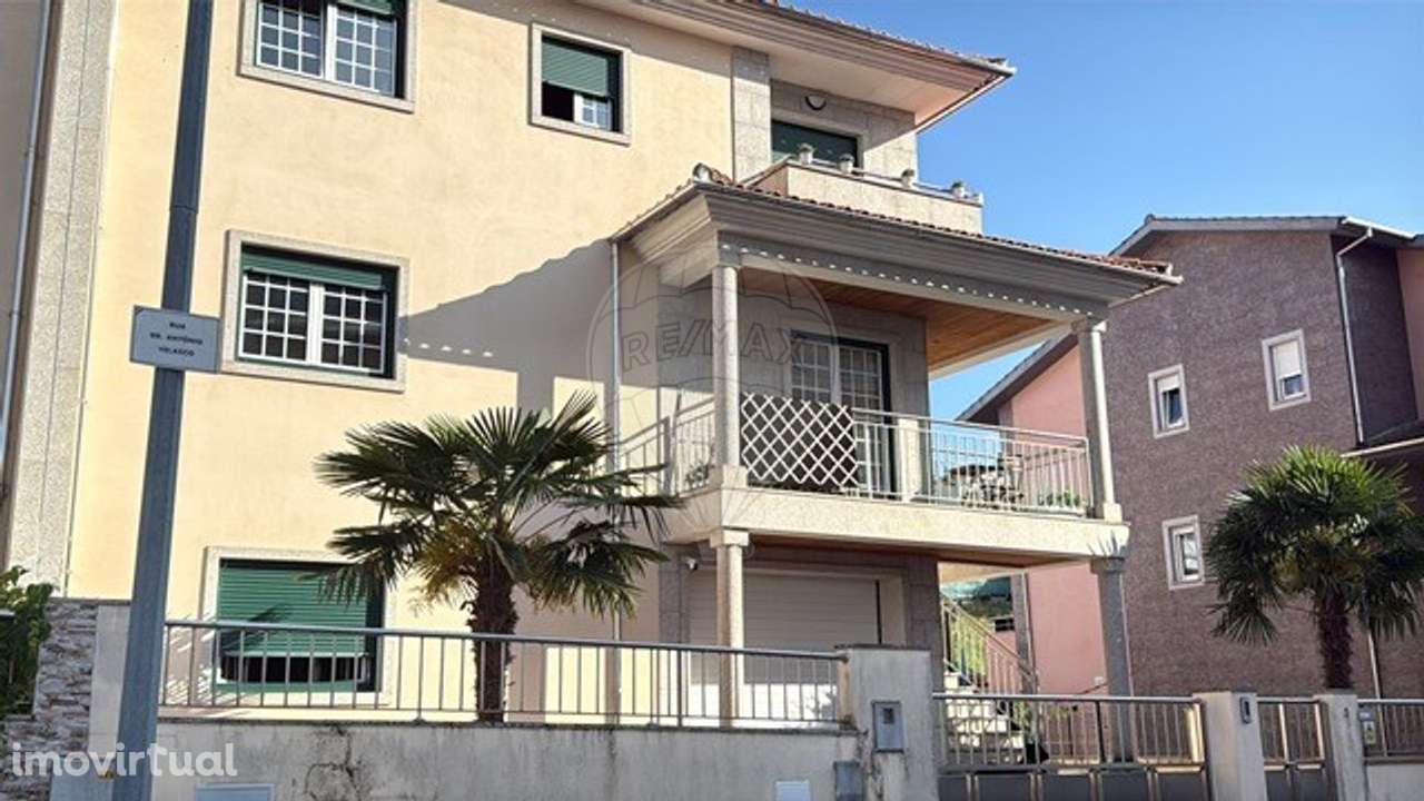 Moradia T4 para venda - Grande imagem: 2/33