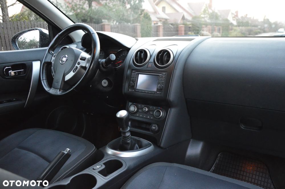 Nissan Qashqai+2 2.0 Tekna - 23