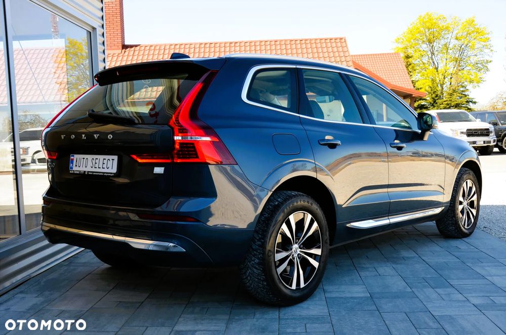 Volvo XC 60 T6 Plug-In Hybrid AWD Inscription - 6