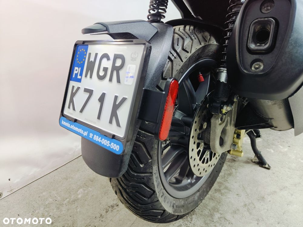 Piaggio Beverly - 11