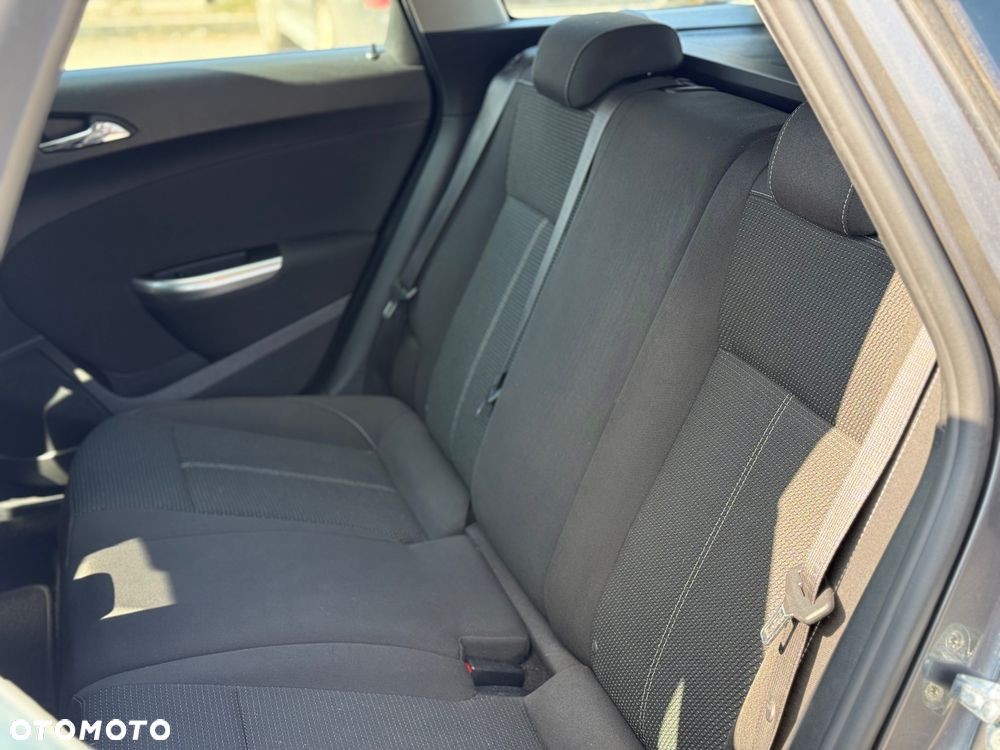 Opel Astra 1.4 Turbo Sport - 7