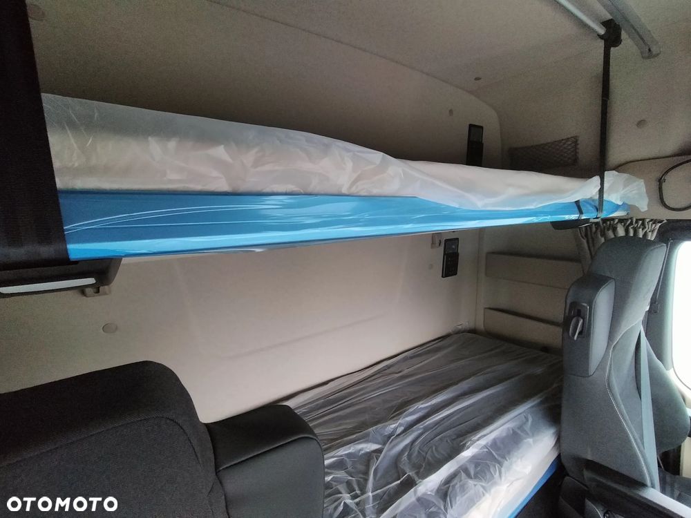 Mercedes-Benz Actros 1848 LS - 18