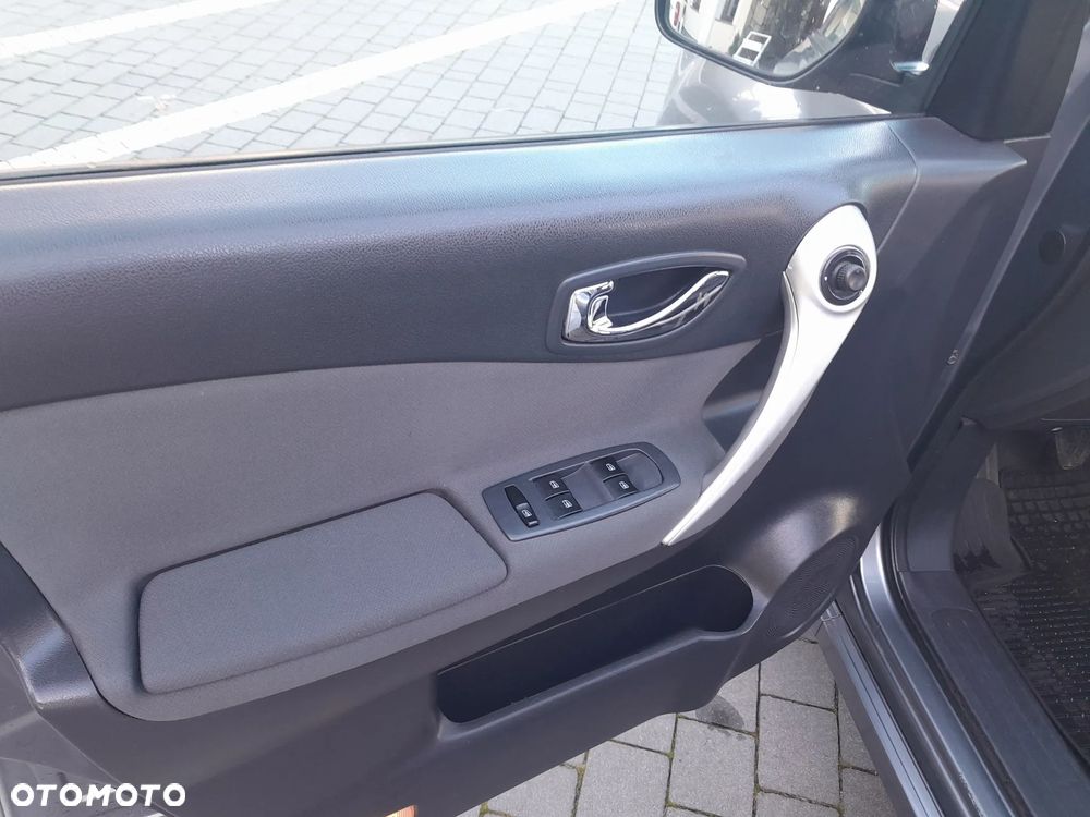 Renault Koleos 2.0 dCi 4x4 Bose Edition - 12