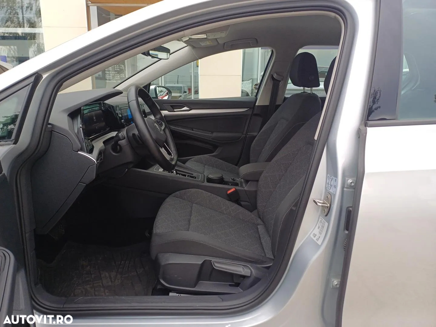 Volkswagen Golf 1.5 eTSI ACT DSG MHEV Life - 10